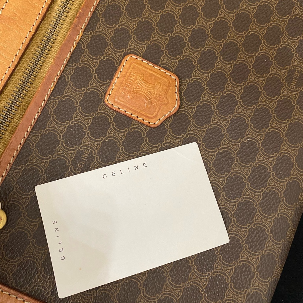 Celine Triomphe Clutch - Picture 16 of 16